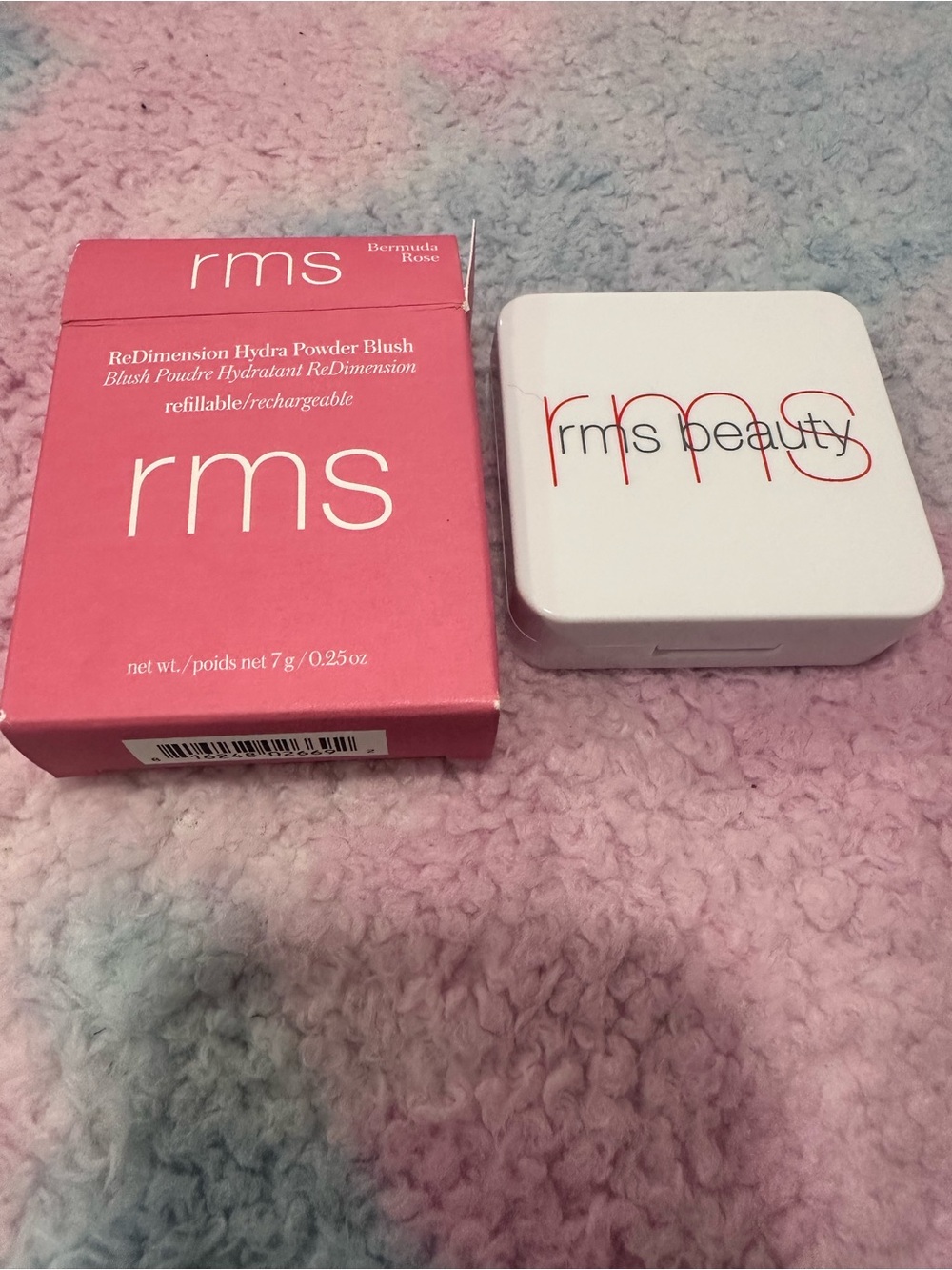 Blush Powder Compact - Picture 2 of 2